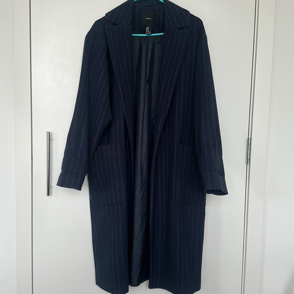 Stripped trench coat